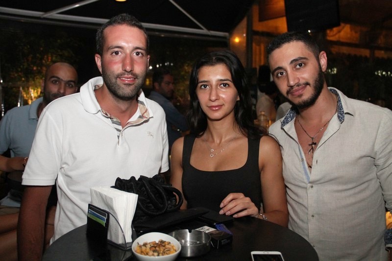 Iyam El Lira at Bistrobar Live Hamra 
